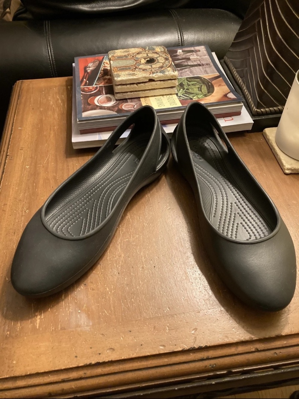 Women’s CROCS “Laura” Slip-On  Cut-Out Ballet Flats Shoes–Black–11M